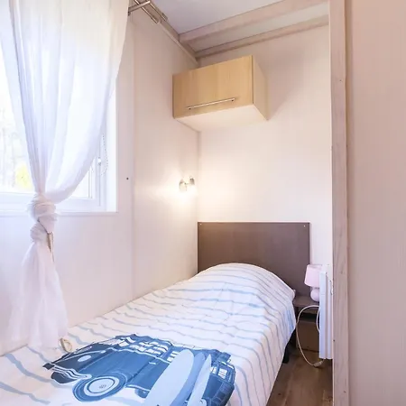 Parc Residentiel Les Vignes Кемпинг Ли-э-Микс