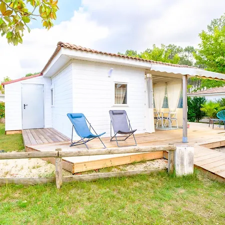 Parc Residentiel Les Vignes Кемпинг *