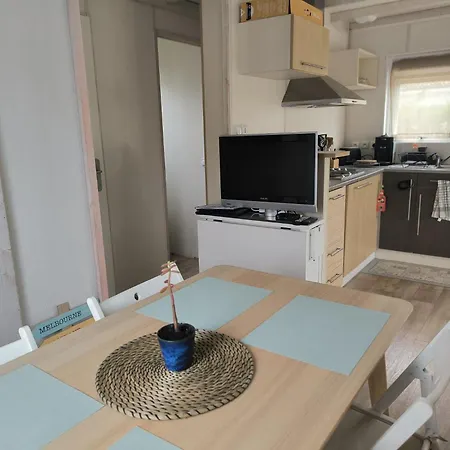 En Parc Residentiel Pour 4 Personnes A Proximite De La * Lit-et-Mixe
