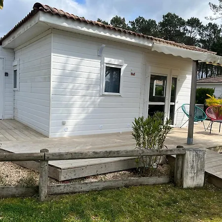 Campingplatz En Parc Residentiel Pour 4 Personnes A Proximite De La Lit-et-Mixe