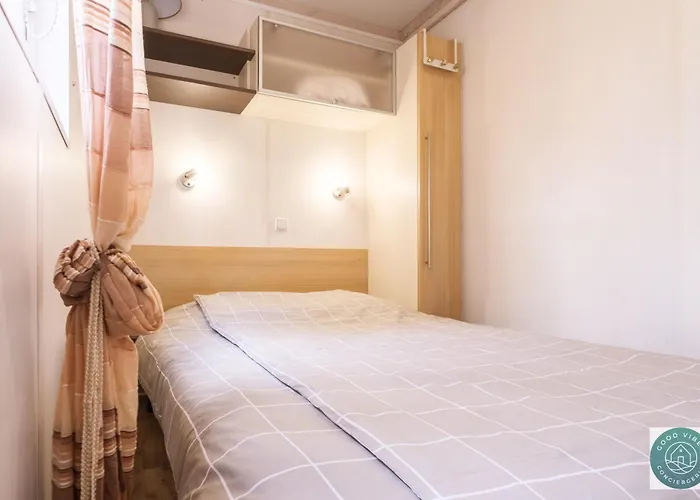 Campingplatz En Parc Residentiel Pour 4 Personnes A Proximite De La Lit-et-Mixe