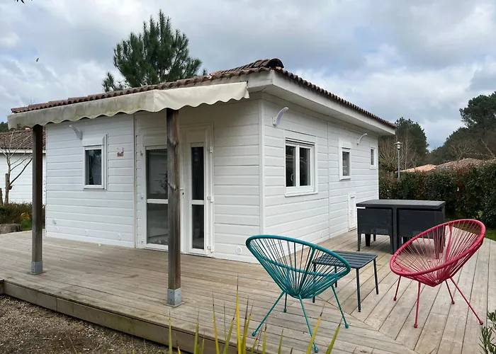 En Parc Residentiel Pour 4 Personnes A Proximite De La Campingplatz